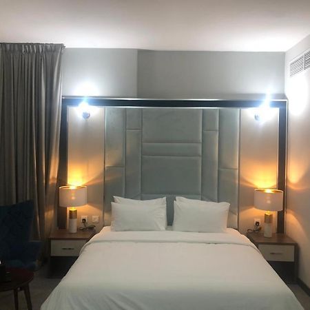 Alazmi Hotel Dubai Bagian luar foto